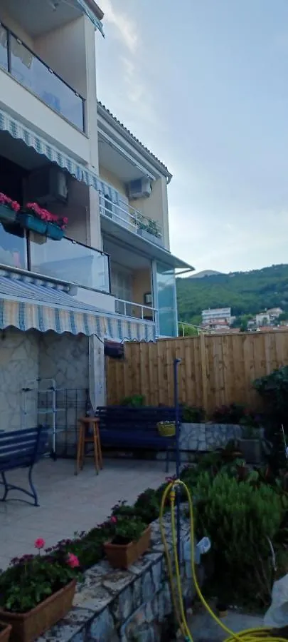Apartment Azzurro Ičići Croácia